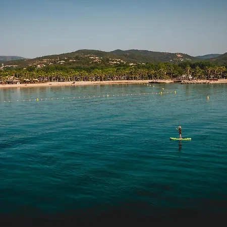 Les Prairies De La Campingplads Grimaud