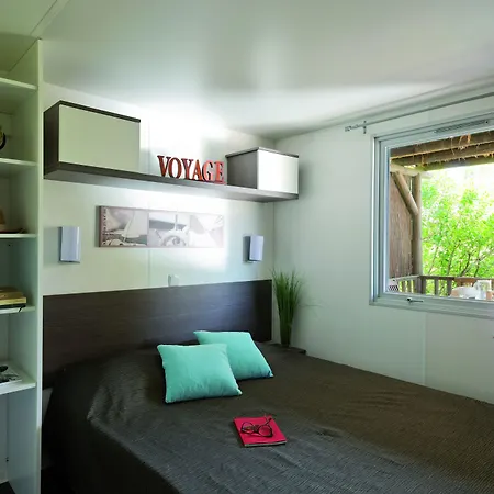 レ プレイリー デ ラ メール キャンプ場 グリモー