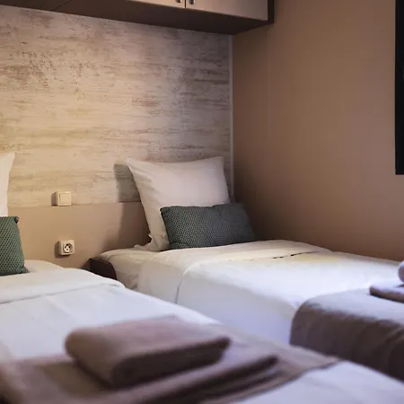 Les Prairies De La 5*